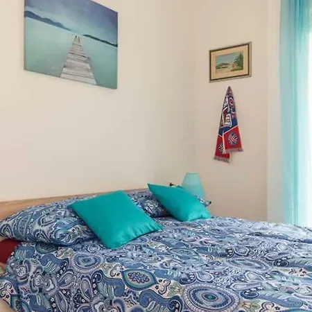 Alfa Apartment *